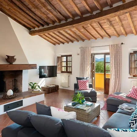 Villa Allodola 12, Emma *