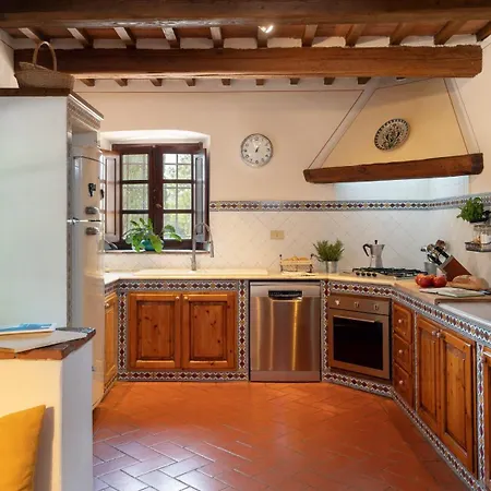 Villa Allodola 12, Emma